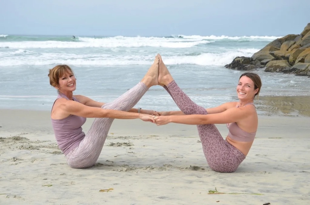 Yoga body logo